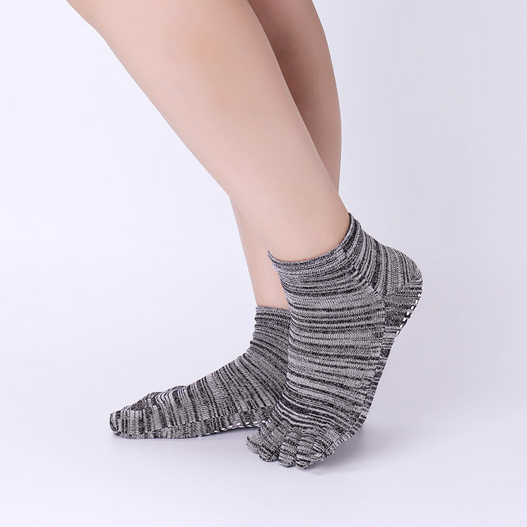 Нескользящие носки для йоги с  – обзор и цена Grip Sock Yoga